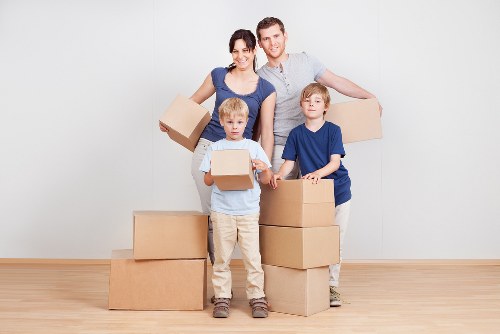 Volume-based storage quote example for household items